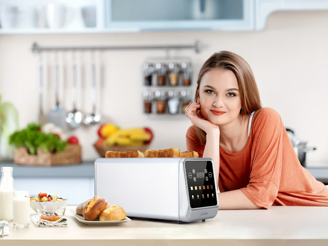 Long-Slot Four-Slice Toaster with Touch Screen, Six Shade Levels and Removable Slide-Out Crumb Tray