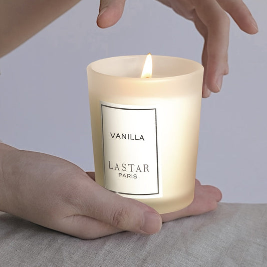 Vanilla Scented Soy Wax Candle in Frosted Glass Jar 70g - Single Wick Smokeless Clean Burn 8-12 Hour for Bedroom Living Room Ambiance Relaxation Valentine's Day Gift Home Decor