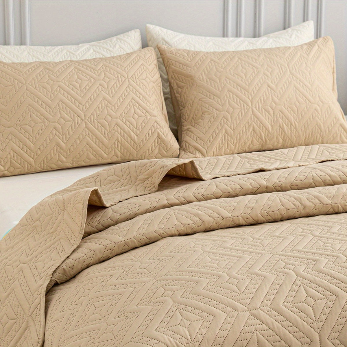 Rhombus-Pattern Three-Piece Bedspread Set in Khaki, Matcha, Blue and Grey with Twin to King Sizes