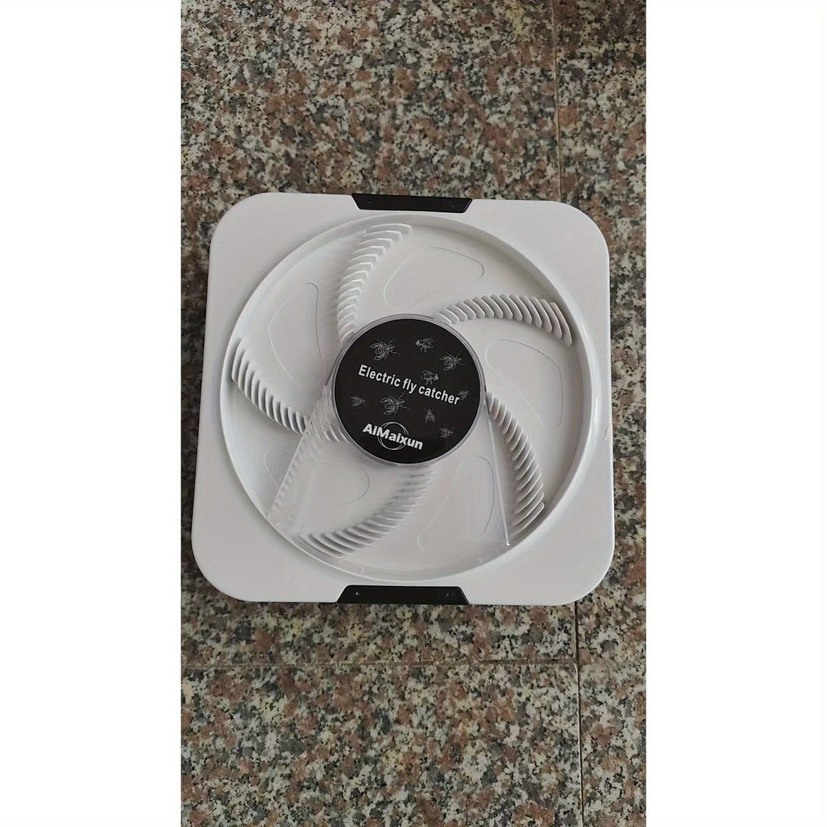 Fly Trap, Electric USB Rechargeable Indoor Kitchen Farm No Consumables for Garden, Yard and Pest Management