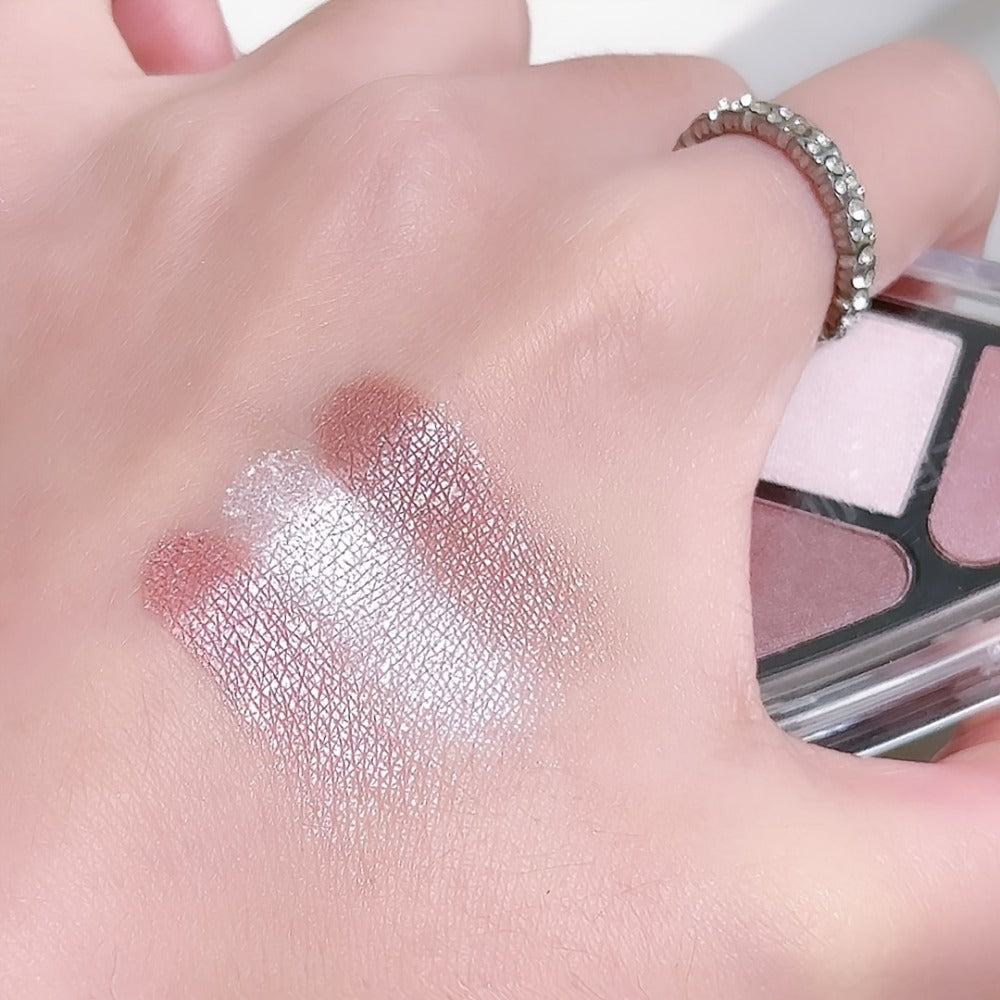 Eyeshadow Palette 3-Shade Triangular Compact with Pink and Brown Color Theme, Clear Lid and Matte-Shimmer Finish Mix