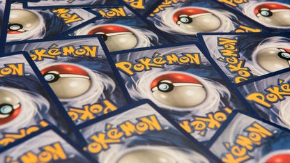 Trading Card Game 200-Card Assortment from Multiple Sets with Random-Design Collector Tin for Ages 6 and Up