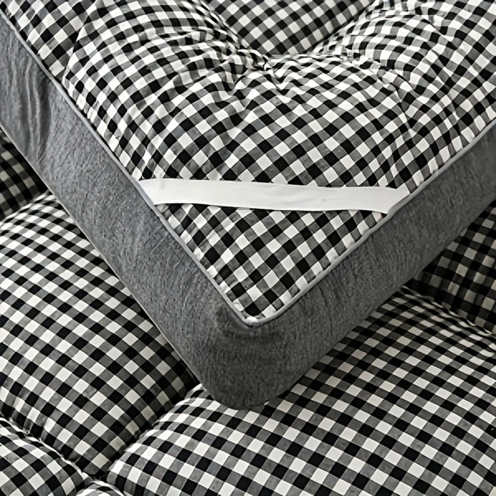 Mattress Topper Flannel Bubble Quilt with Fiber Fill, Foldable Format and Five Color Options