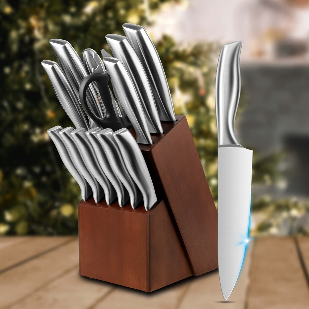 Kitchen Knife Set 15-Piece Hammered Stainless Steel with Steak Knives and Self-Sharpening Wood Block