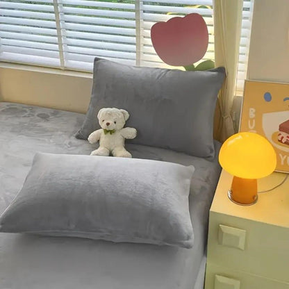 Sheet Set, Double-Sided Velvet Fitted Sheet with 12-to-16-Inch Pocket, One or Two Pillowcases and Eight Colors