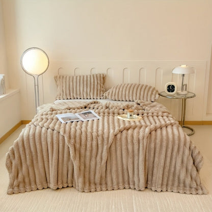 Plush Faux Fur Blanket – Imitation Rabbit Fur 300-350gsm Knit Throw for Sofa, Bed & Travel, All Season, 3 Colors, 2 Sizes