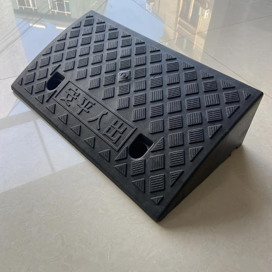 Portable Plastic Car Ramps - Heavy Duty Anti-Slip Threshold Ramps for Cars, Wheelchairs, Bicycles & Medical Equipment, Weather Resistant, Multiple Heights Available