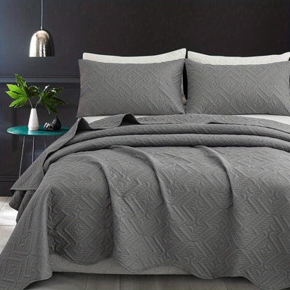 Rhombus-Pattern Three-Piece Bedspread Set in Khaki, Matcha, Blue and Grey with Twin to King Sizes