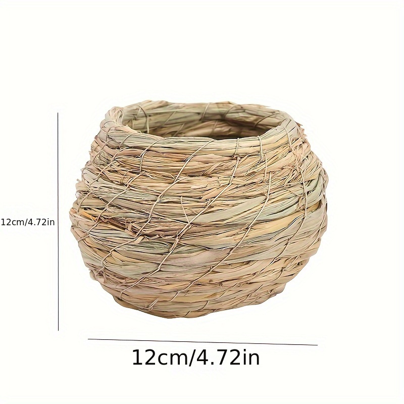 Handwoven Straw Nesting Basket with Soft Inner Lining, Round Opening and 12 cm Pictured Diameter
