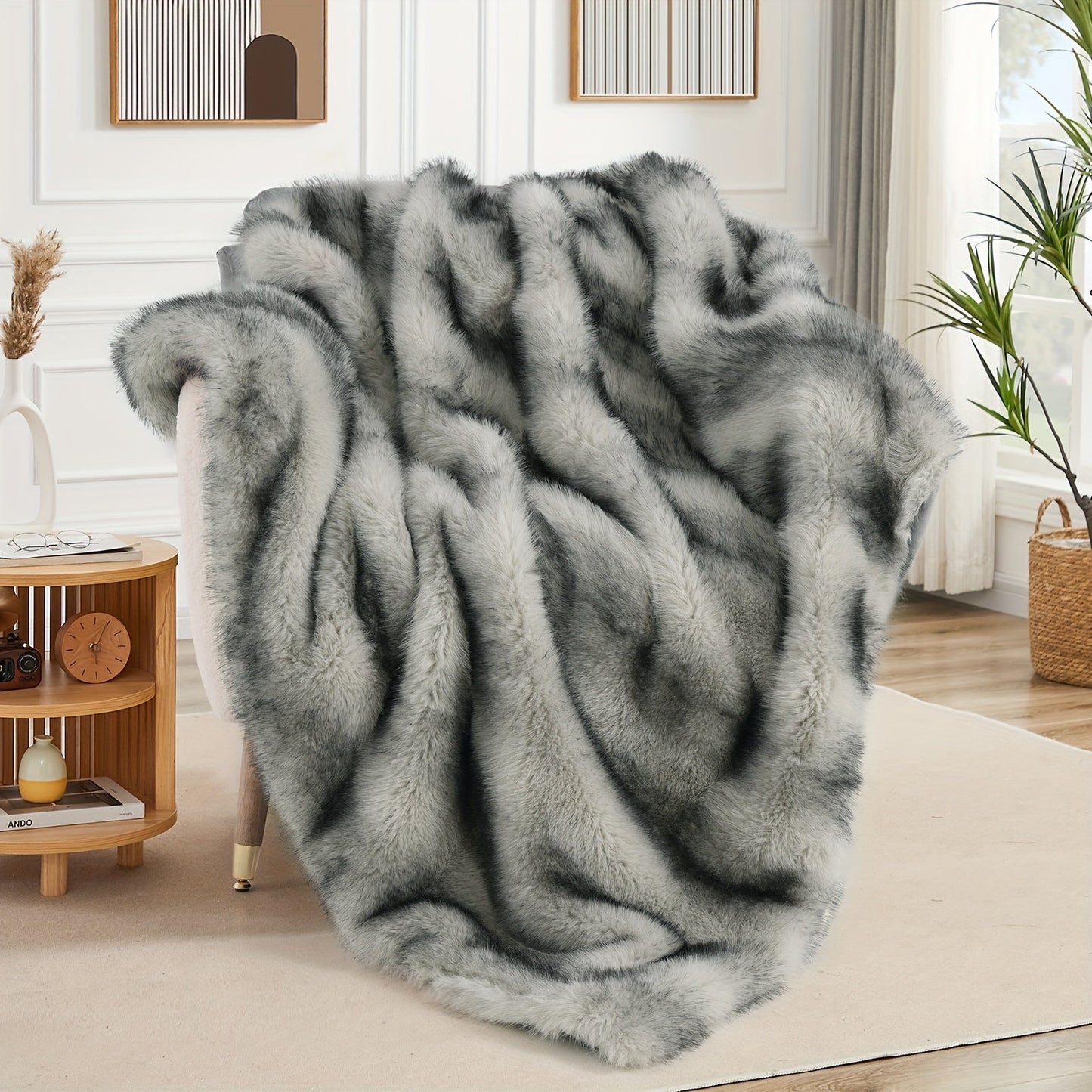 Faux Fur Throw Blanket 1060GSM Luxury - Super Soft Reversible Plush Mink Blanket for Bed Couch Sofa, Oversized Heavy Weight Cozy Blanket, Leopard Animal Print & Solid Colors, Throw & Twin Size