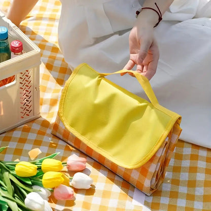 Picnic Blanket Large Outdoor Beach Blanket Waterproof Portable Camping Travel Mat for Family Park Lawn Barbecue Indoor Outdoor Use