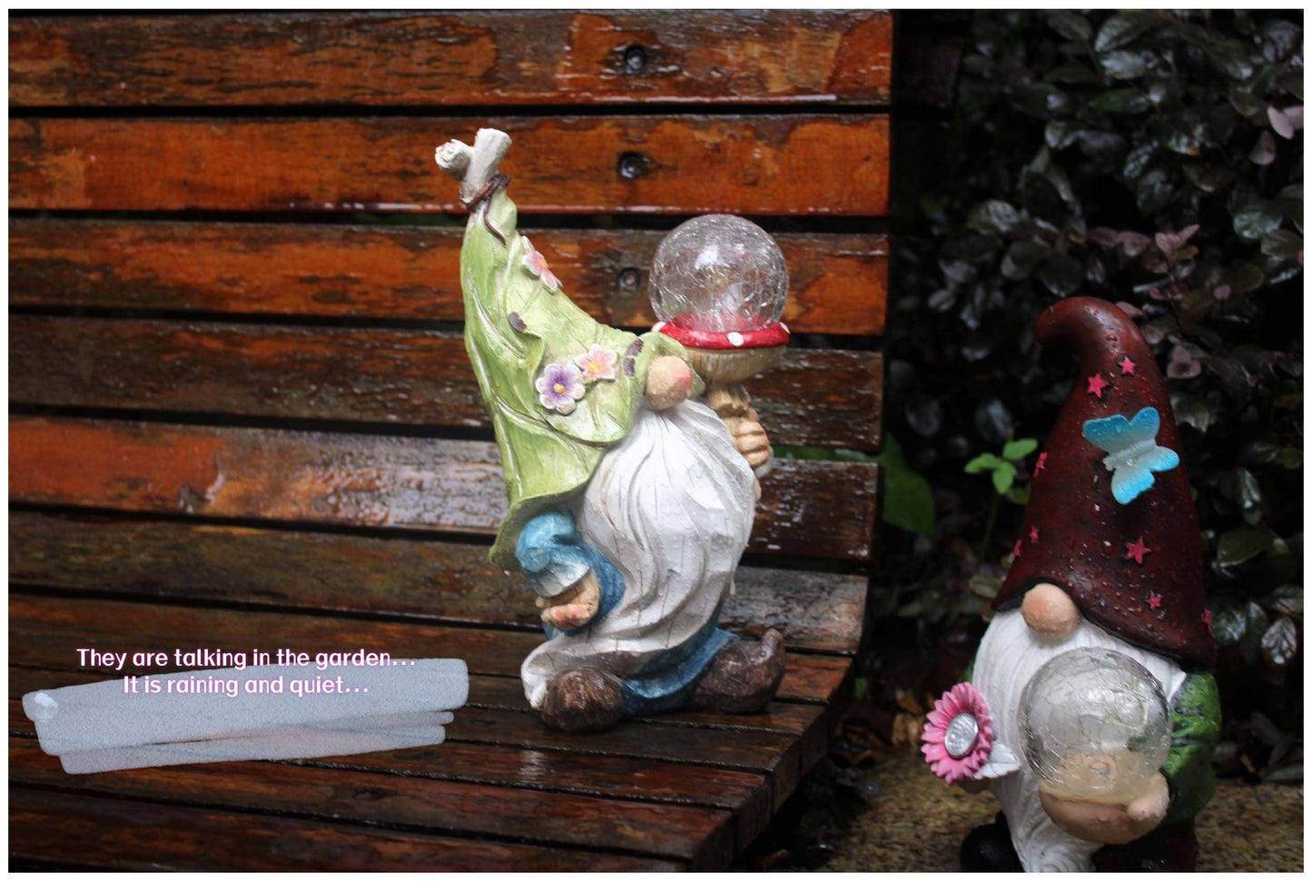 11-Inch Solar Garden Gnome Statue with Illuminated Globe, Blue Robe and Integrated Rear Panel