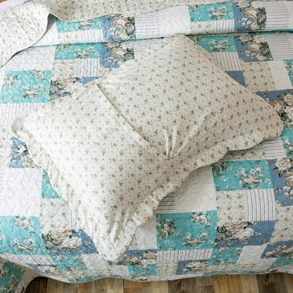 Lightweight Floral Quilt Set in Twin, Queen or King Sizes with 17 Paisley and Patchwork Color Options