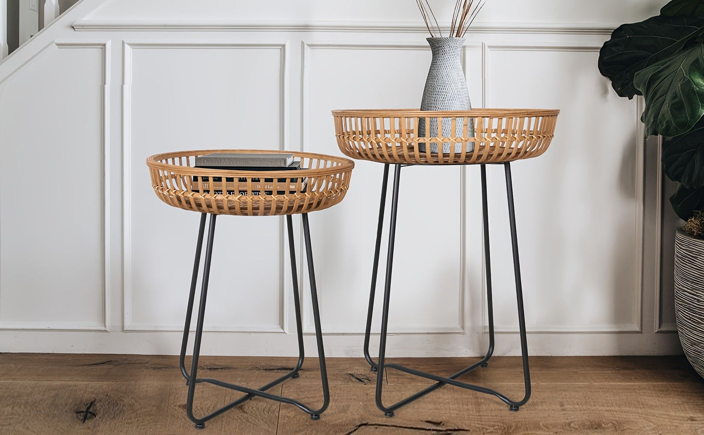 Rattan Side Table Nesting Tables Set of 2 Round Boho End Table Natural Bamboo Woven Coffee Table Metal Base for Living Room Bedroom Sofa Terrace