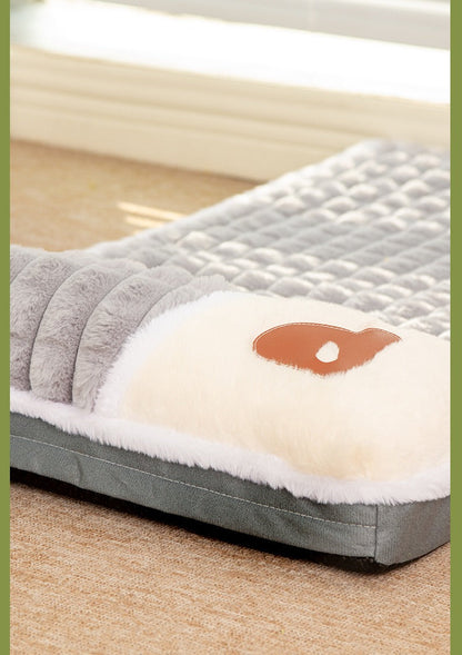 Thickened Dog Bed & Cat Bed Mat with Pillow – Anti-Slip, Machine Washable, Detachable Crate Mat for All Dogs & Cats, L & XL