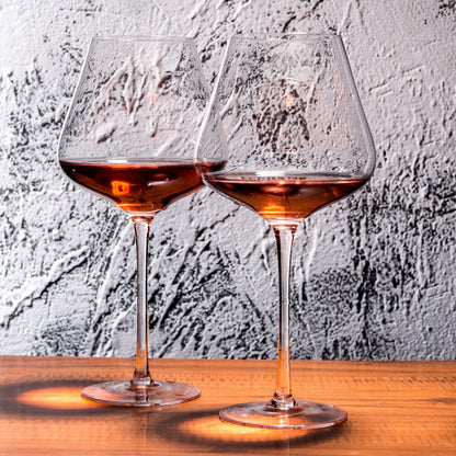 Four-Piece Long-Stem Wine Glass Set with Clear Wide Bowls, Narrow Stems and Rounded Bases for Table Service