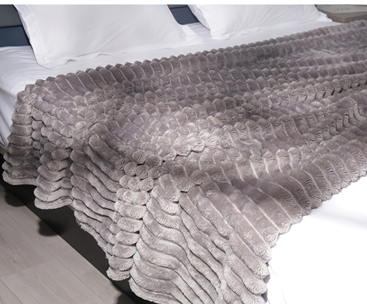 500gsm Heavy Plush Blanket – Ultra Thick Soft Warm Fluffy Blanket for Bed, Sofa & Travel, Baby to Double Size, 5 Colors