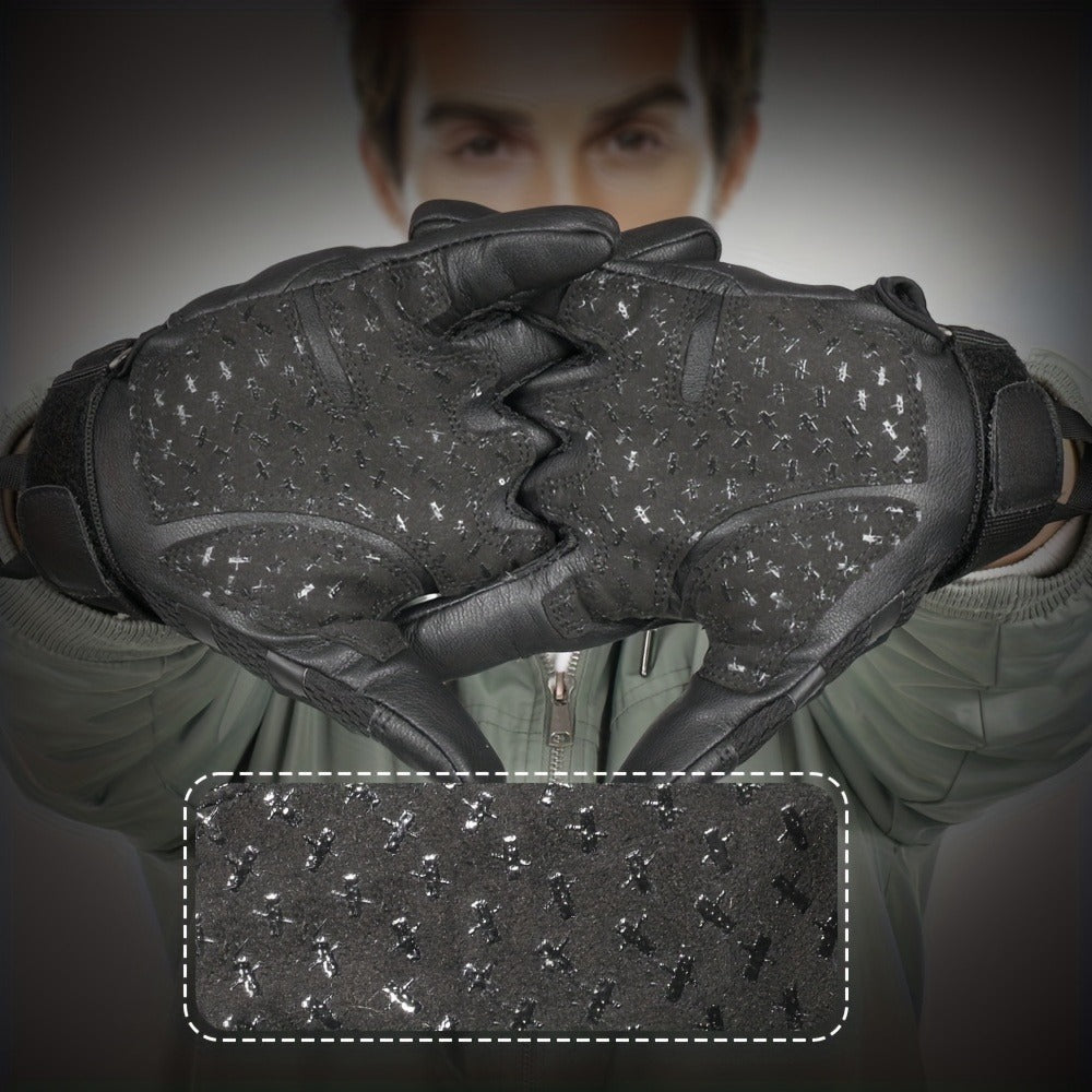 Full-Finger Tactical Gloves with Touchscreen Panels, Camouflage Finish and Anti-Slip Palm Design