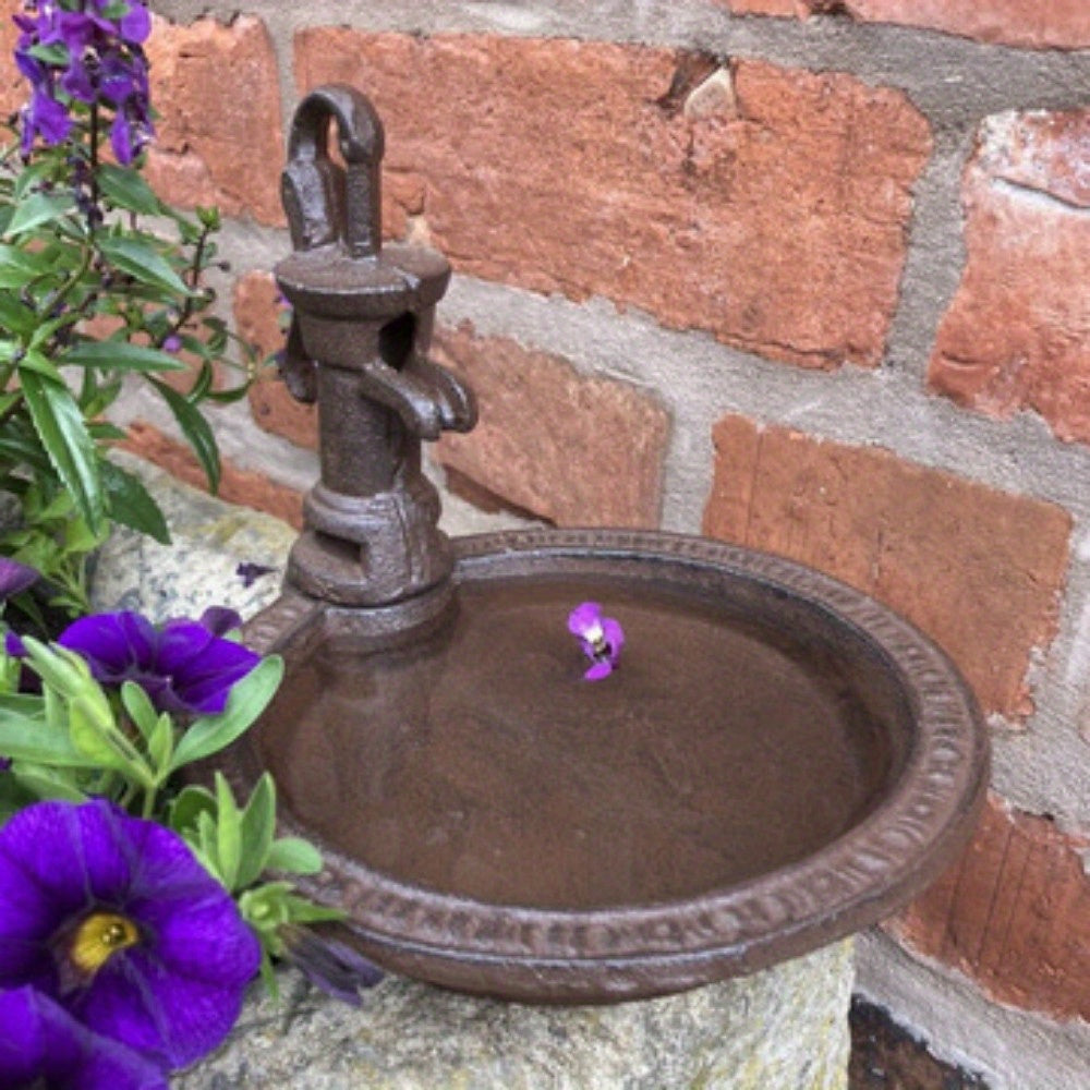 Rust-Tone Cast Iron Hand Pump Decorative Tray with 8.27-Inch Basin for Patio and Tabletop Display