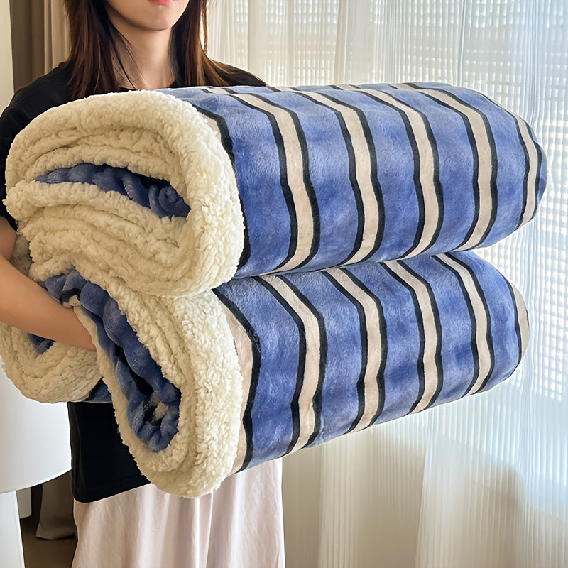 400-450 GSM Flannel Blanket with Plush-Look Lining, 16 Pattern Choices and Four Size Labels
