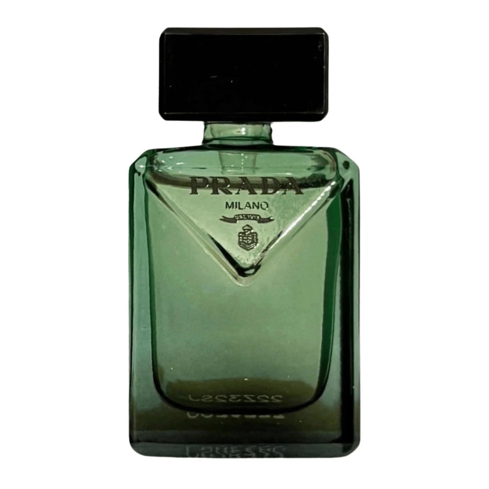 Perfume Travel Mini in 7ml Green Rectangular Spray Presentation with Floral-Musky Scent Profile