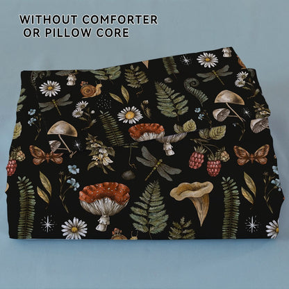 3-Piece Duvet Cover Set with Forest Mushroom and Leaf Print, Zipper Closure and Twin to King Sizes