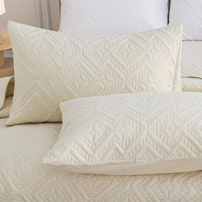 Rhombus-Pattern Three-Piece Bedspread Set in Khaki, Matcha, Blue and Grey with Twin to King Sizes