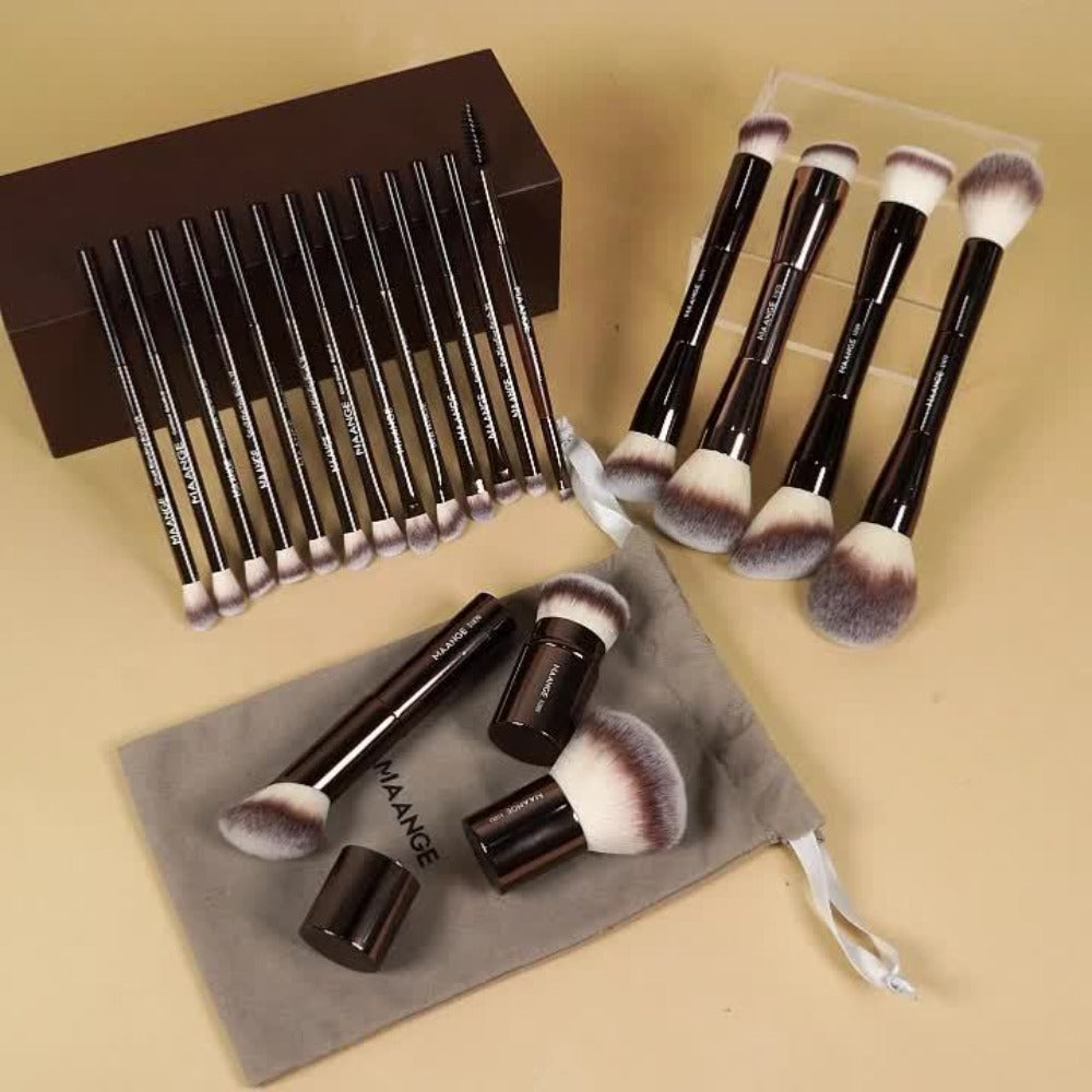 Professional Makeup Brush Set 20Pcs Metal Aluminum Tube Handle with Storage Bag Foundation Powder Blush Eye Shadow Kabuki Brushes for Women Travel Portable Multi-Function Black Gold