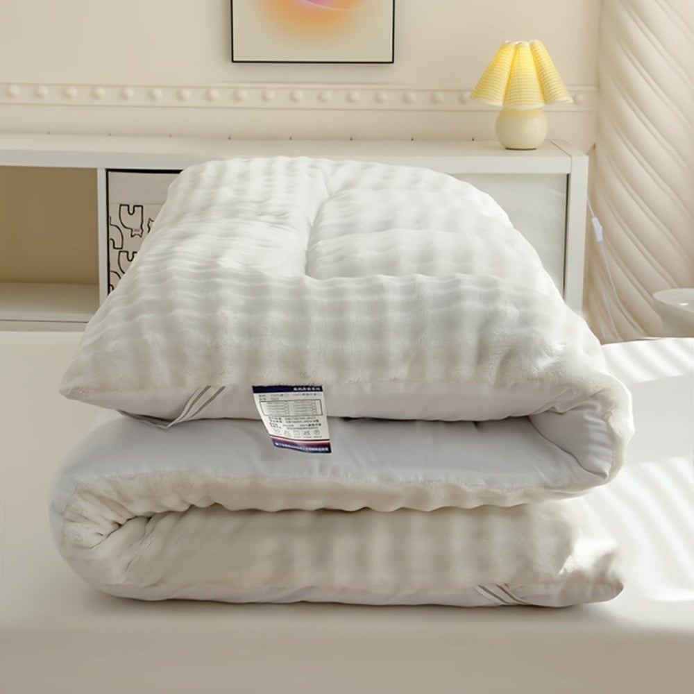 Mattress Topper Flannel Bubble Quilt with Fiber Fill, Foldable Format and Five Color Options