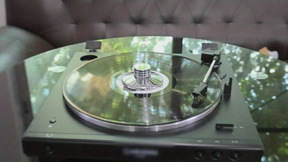Vinyl Record Weight Stabilizer, 79 mm Metal Turntable Clamp in Solid or Four-Hole Black, Silvery and Golden Options