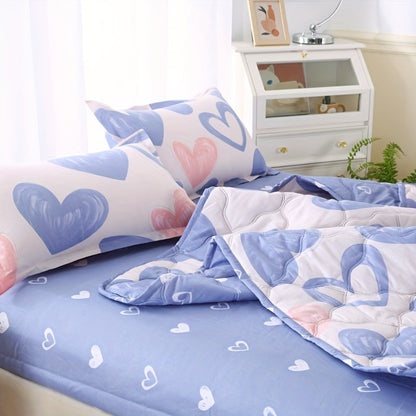 Three-Piece Heart-Print Quilt Set with One Quilt and Two Pillowcases in Two Love Set Checkout Sizes