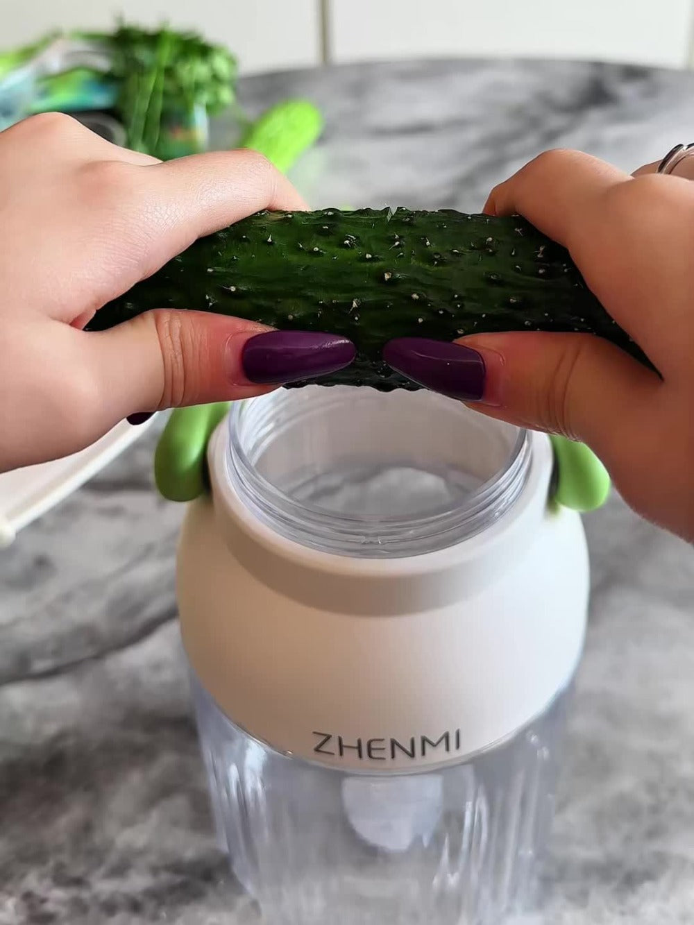 Cordless Portable Blender 33oz USB Rechargeable - Ice Crushing Blender for Smoothies & Shakes
