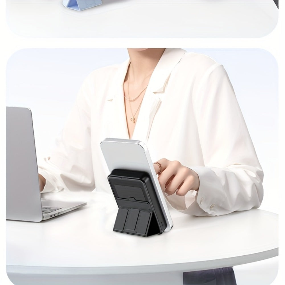 10000mAh Magnetic Power Bank with Folding Kickstand, Percentage Display and Multiple Charging Ports