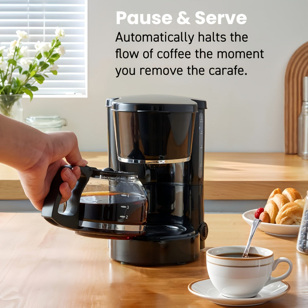 Compact Five-Cup Drip Coffee Maker with 0.75 L Water Tank, Glass Carafe and Reusable Filter