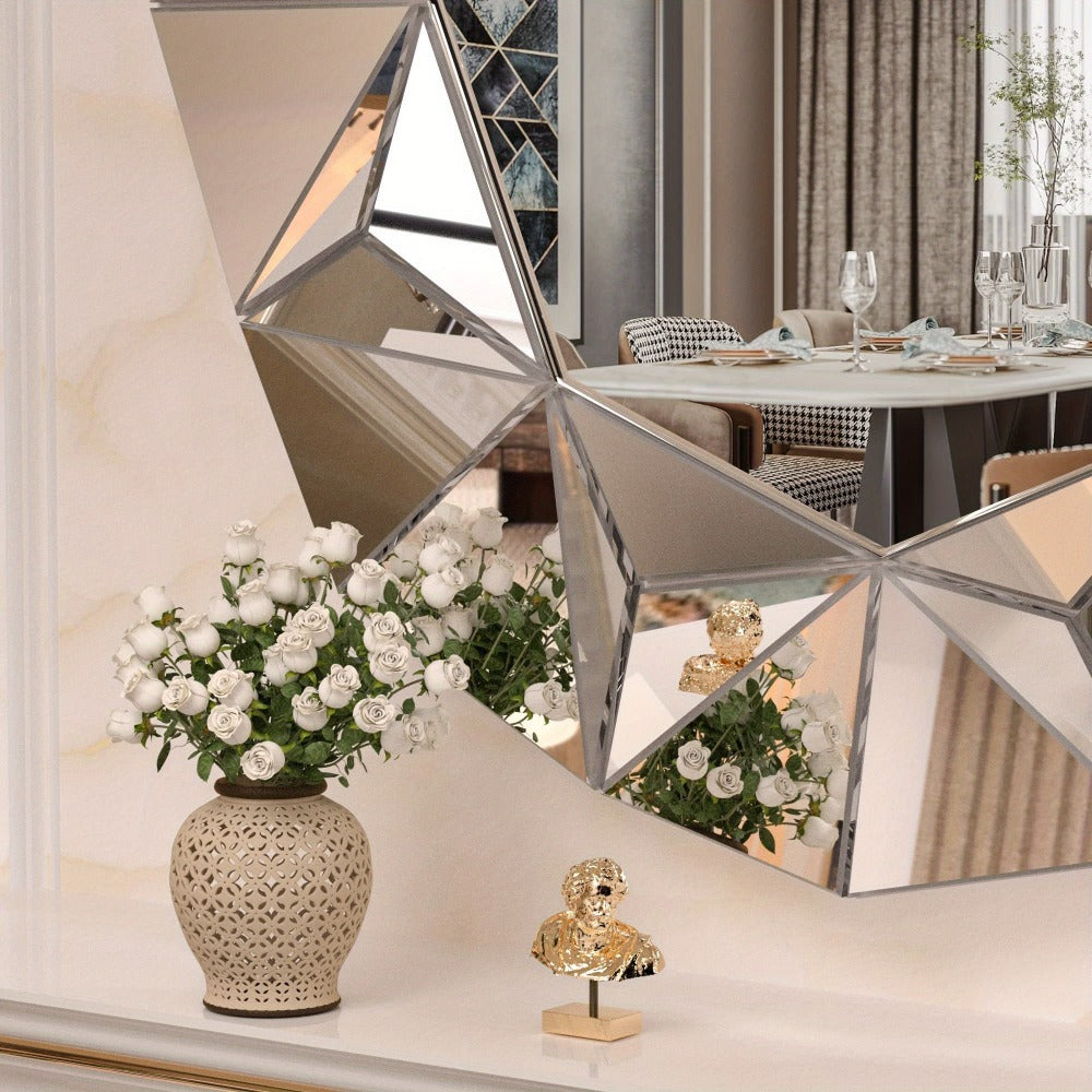 32-Inch Round Bathroom Mirror for Dressing and Daily Routines detail image