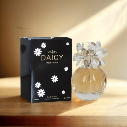 Perfume Daicy Eau de Parfum for Women 100ml in Black Star-Pattern Box with Natural Spray for Daily Wear