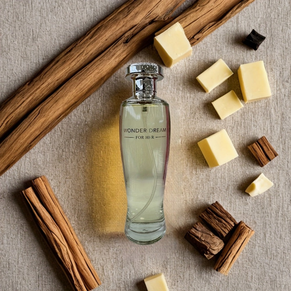 Eau de Parfum Wonder Dream for Women 100ml in Clear Bottle with Fruit-Note Source Profile for Daily Wear