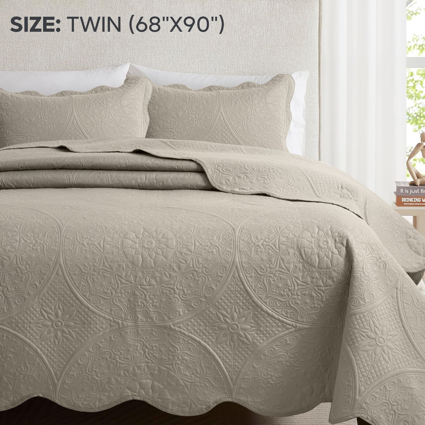 Quilted Bedspread Set 3 Piece – Soft Floral Coverlet with Pillow Shams, Lightweight Breathable Quilt for Bedroom & Guest Room, All Season Bed Cover