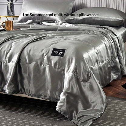 Satin-Look Summer Quilt in White, Silvery Grey, Pink or Lake Blue with Twin and Full Sizes