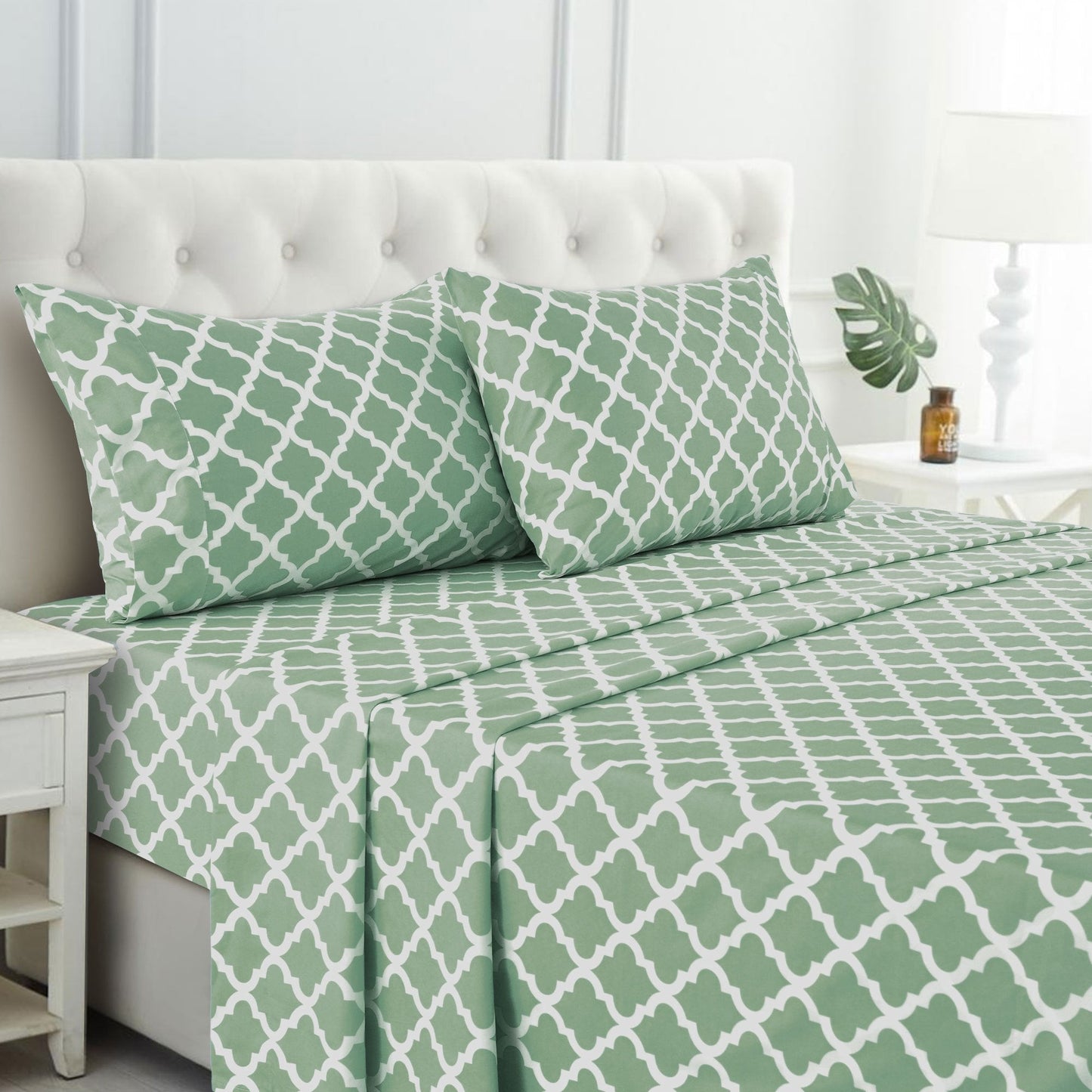 Bed Sheet Set Brushed Polyester in 3- or 4-Piece Configuration with Six Sizes and Eight Colors