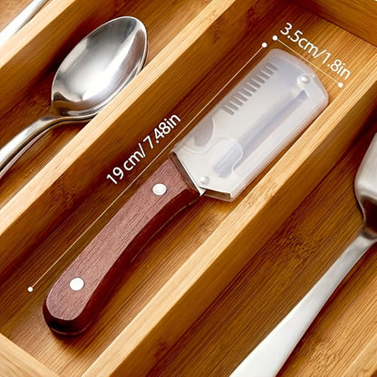 Two-Piece Zhoshuai Vegetable Peeler Set with Wood Handles, Scallion Comb and Bottle-Opening Cutout