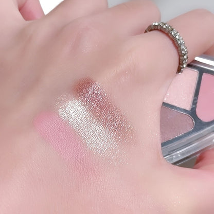 Eyeshadow Palette 3-Shade Triangular Compact with Pink and Brown Color Theme, Clear Lid and Matte-Shimmer Finish Mix