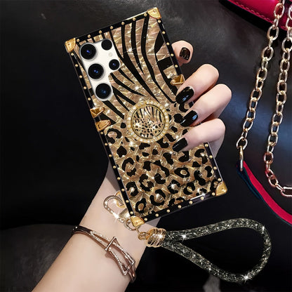Leopard-Print Samsung Galaxy Phone Case with Ring Holder for Selected S22, S24 and S25 Models