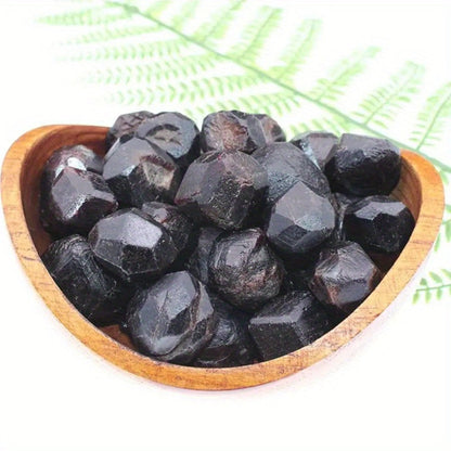 Natural Red Garnet Crystal Rough Stone, Raw Unpolished Mineral Specimen for Home Decor, Crystal Healing