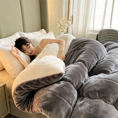 Moire Pattern Flannel Blanket – 200-250gsm Thick Plush Reversible Throw for Sofa & Bed, Soft Cozy Microfiber, 5 Colors, 4 Sizes