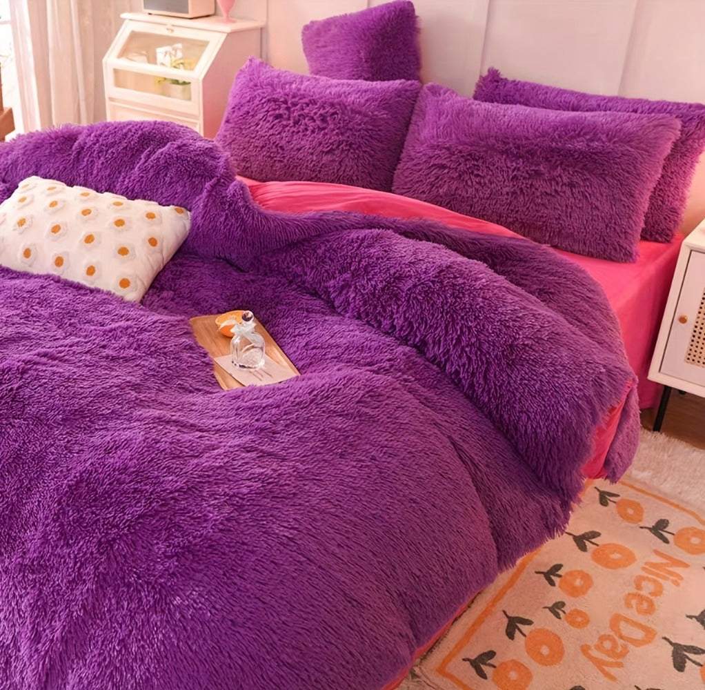 Plush Four-Piece Duvet Cover Set with Bed Sheet, Two Pillowcases, Queen or King Size and Eight Colors