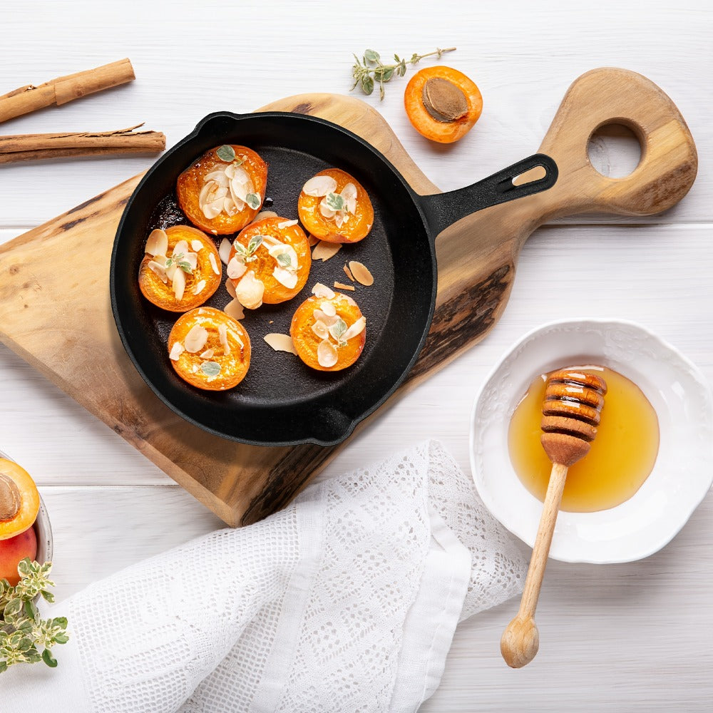 3-Piece Cast Iron Skillet Set with Long Handles, Pouring Lips and 6-, 8- and 10-Inch Graduated Pans