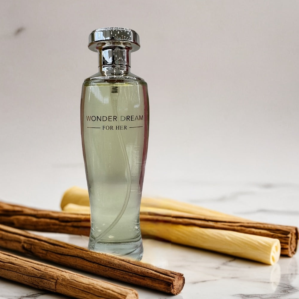Eau de Parfum Wonder Dream for Women 100ml in Clear Bottle with Fruit-Note Source Profile for Daily Wear