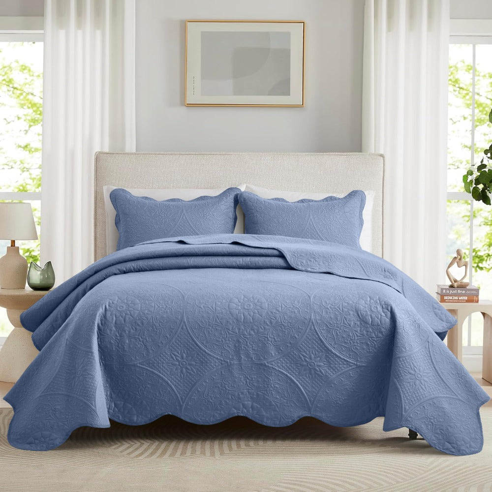 Quilted Bedspread Set 3 Piece – Soft Floral Coverlet with Pillow Shams, Lightweight Breathable Quilt for Bedroom & Guest Room, All Season Bed Cover