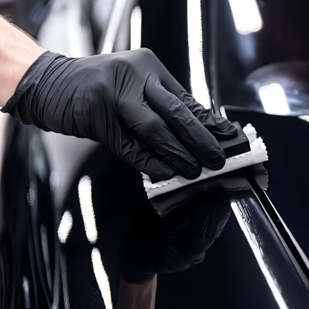 ZTVZTV Black Nitrile Disposable Gloves in 200-Piece Packs with Four Size Options from S to XL